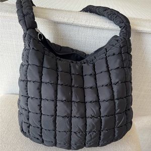 Quilted puffer bag